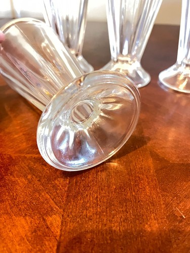 Set Of 4 Clear Vintage Milkshake Glasses 7.5" Tall Beverage Glassware - Picture 6 of 9