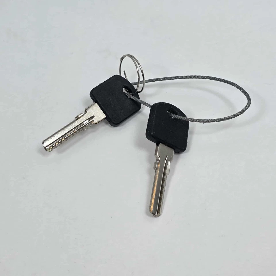 Sunlite Integrated Key Cable Lock Sunlt Cbl 12mmx6f Key W/bkt Coil Bk - Image 3 of 4