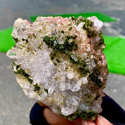 295G Natural beautiful  epidote quartz with red Crystal garden quartz Specimen - Picture 12 of 22
