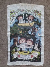 Vintage Kay Dee Linen Raggedy Ann & Andy Towel