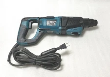 Makita HR2641 SDS‑PLUS 1" AVT Rotary Hammer - 8 Amp Corded, 0-4,500 BPM