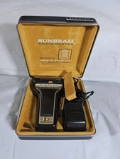 Sunbeam Shavemaster 8 Electric Cordless Shaver in Original Case PARTS Vintage 🔥