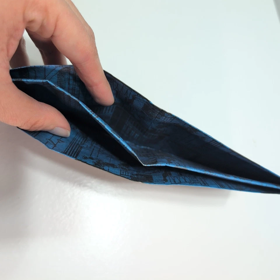 Cartera Batman Mighty Dynomighty Desingn 8" plegable Foto 4 de 4