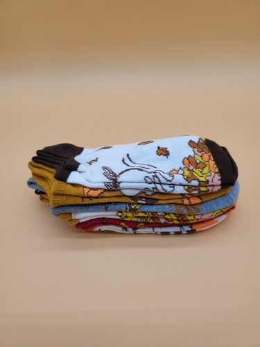 Peanuts New 2022 6 Pairs Of Socks Fall Snoopy Shoe Size 4-10 - Picture 10 of 13