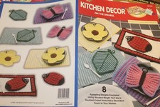 Needlecraft Crochet Book 201022 Kitchen Decor on the Double Placemats Potholder