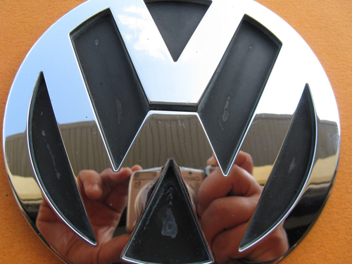 09 10 11 12 13 14 VW ROUTAN REAR TAIL GATE CHROME EMBLEM LOGO BADGE SIGN A34990 - Picture 4 of 5