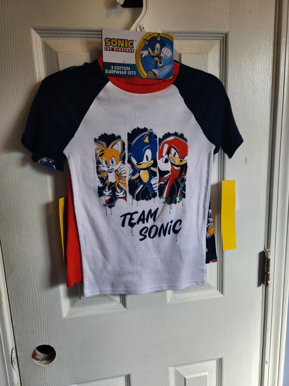 Picture 1 of 2