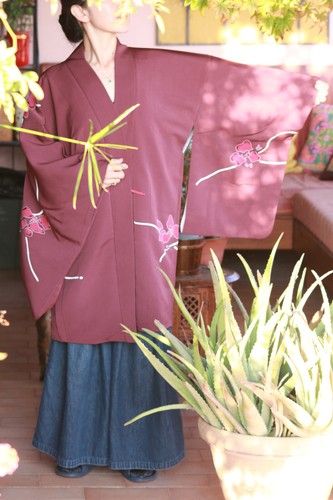 HAORI 100% PURPLE SILK FANCY PETALS KIMONO JACKET MADE IN JAPAN TN1 - Picture 7 of 8