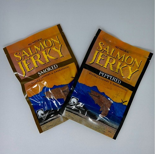 smoked salmon jerky wild Alaska all natural delicious sustainable pepper flavor - Picture 2 of 6