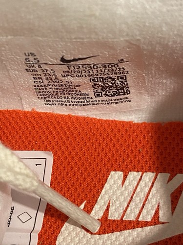 Nike Cortez VNTG Vintage Gamuza FJ2530-300 Clorofila Talla UK 4 EU 37.5 US 6.5 - Imagen 10 de 12