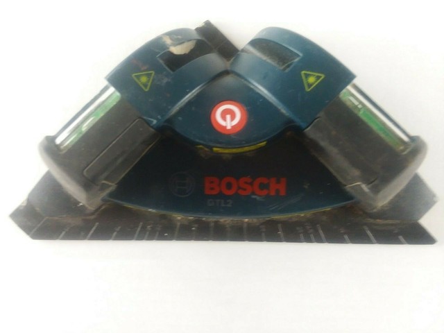 Bosch Gtl2 Square 90 Degree Laser Level For Tile Cutting For Sale
