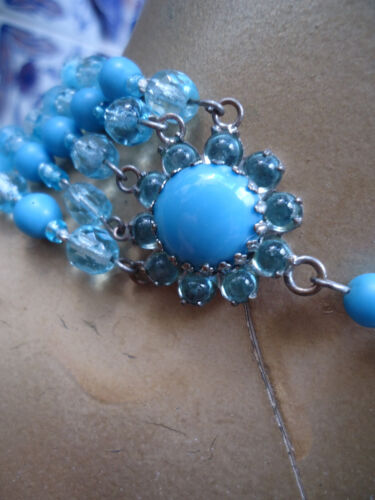 Vintage 15.4" 1950s 5 Strand Turquoise Gripoix & Multi Hued Iris Glass Necklace - Picture 6 of 10