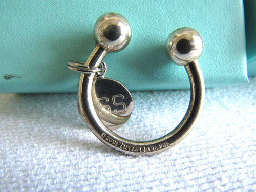 2001 Tiffany & Co .925 Sterling Silver Bull Nose Ring 20+g w/Charm Token - Picture 2 of 4