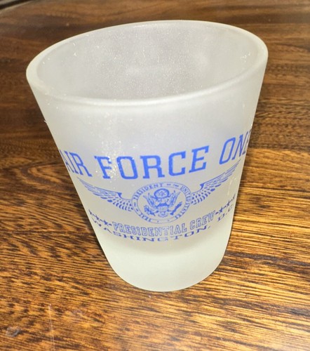 Air Force One Presidential Crew Shot Glass Washington DC Frosted - Picture 2 of 8