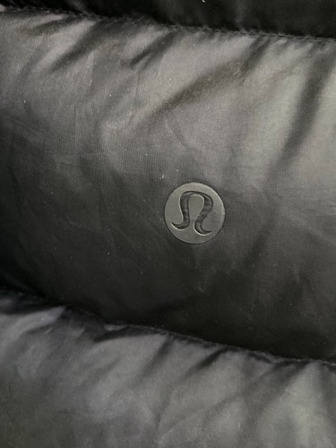 Lululemon Black Goose Down Jacket with Removable Hood - Size 8US (12 AUS) - Picture 3 of 5