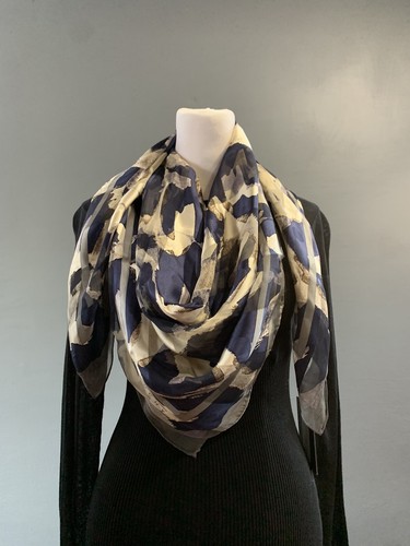 Beautiful Vintage Givenchy Blue in Silk Multi Scarf - Picture 2 of 5