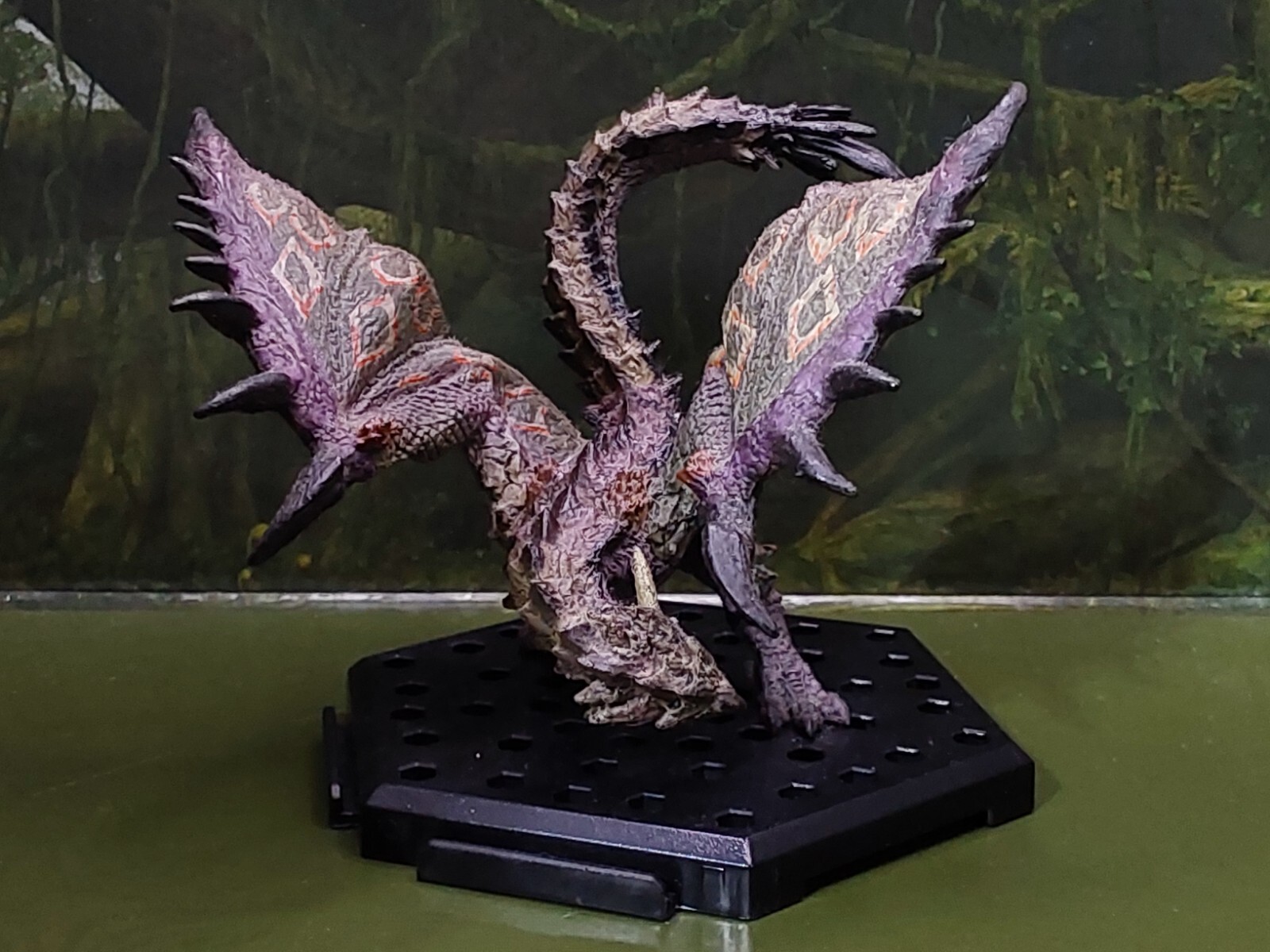 Picture 2 of 4