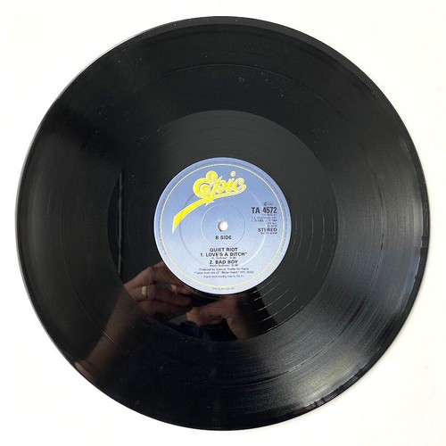Quiet Riot • Mama Weer All Crazee Now Rare UK 12" Single 45 RPM Vinyl Record EX - Picture 5 of 6