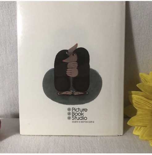 Where is Mr. Mole? By Ivan Gantschev Hardcover with sleeve excellent Condition - Imagen 2 de 4