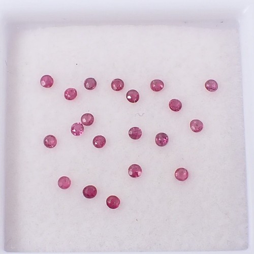 Qty 20 Pieces Round 1.25 - 1.35 mm Red-Pinkish Natural Ruby Gemstone, 0.25 carat - Picture 5 of 8