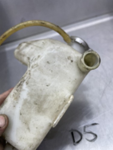 93 94 95 SKI DOO MACH 1/Z 583/ 670 ENGINE COOLANT RESERVOIR/ TANK - Picture 3 of 5