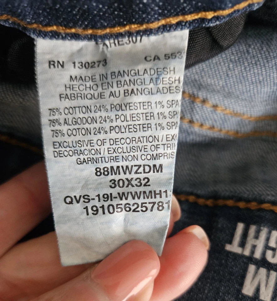 Pantalones de mezclilla Wrangler retro ajustados calce recto para hombre 30X32 Foto 4 de 4