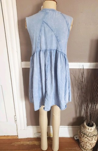 ¡¡Fabuloso vestido azul bebé sin mangas de Urban Outfitters!! Talla XS!! - Imagen 5 de 7
