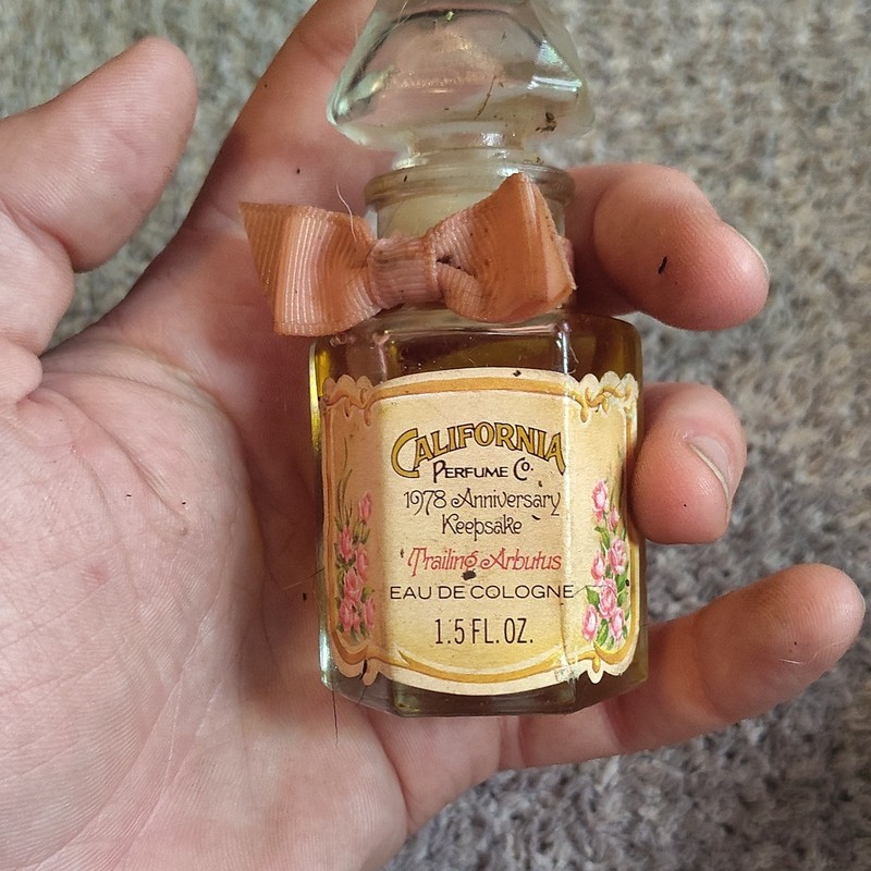 California Perfume Co. Anniversary Keepsake Eau de Cologne 1.5 fl oz Bottle