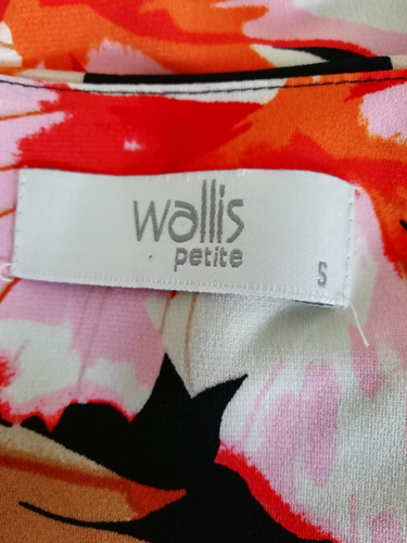 Wallis Petite Size S Black Orange Pink Floral Stretch Shift Dress Pleat Neckline - Picture 2 of 8