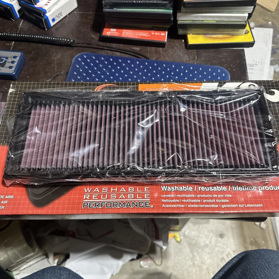 NUEVOS filtros de aire de repuesto K&N 33-2181 para Mercedes Benz G550/G500/CLS500 Foto 2 de 4