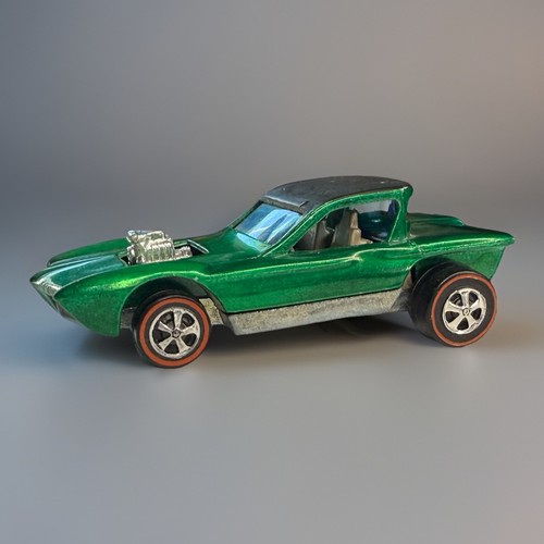 Vintage Hot Wheels Redline 1967 Python HK Green w Tan Interior Original Casting