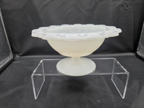 Vintage Anchor Hocking Milk Glass 7" Pedestal Bowl Candy Dish Lace Edge Bowl