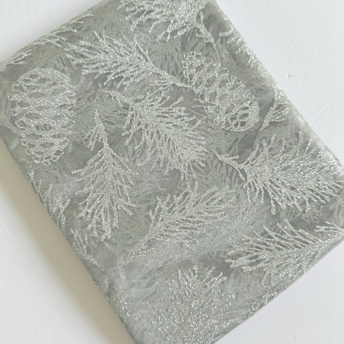 Table Runner Silver Sheer Organza Metallic with Pine Cones & Leaves 3 Yds x 25" - Picture 3 of 4