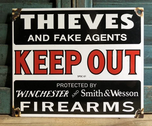 VINTAGE THIEVES KEEP OUT WINCHESTER SMITH WESSON GUN 10”PORCELAIN SIGN GAS OIL
