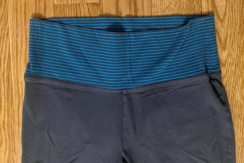 Pantalones de yoga Old Navy para mujer talla mediana gris abatible - Imagen 3 de 5