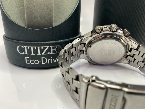 Citizen Eco Drive Chronograph Calibre 2100 Model AV0021-52H - Picture 4 of 8