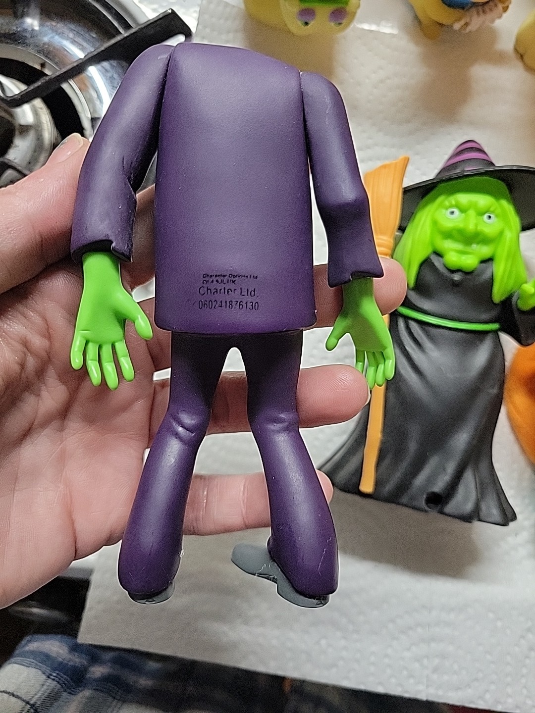 Picture 3 of 23