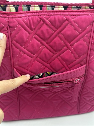 Vera Bradley Hipster Umhängetasche Fuchsia Rosa Gesteppt Handtasche - Neu ohne Etikett - Bild 7 von 10