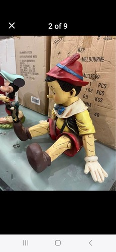 Pinnochio Statue - Picture 2 of 4
