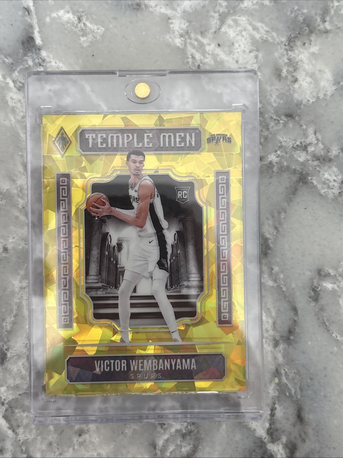 Victor Wembanyama 2023-24 Panini Phoenix Temple Men #7 Yellow Ice /175 RC Rookie