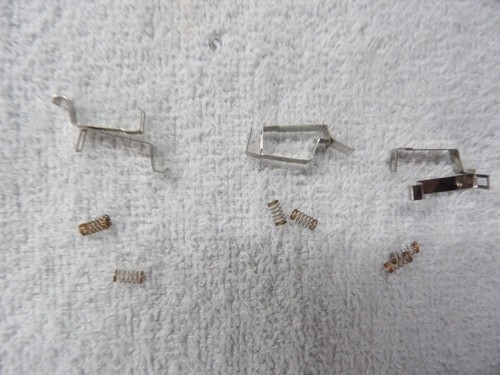 (new) aurora super magnatraction ho slot car  pickup shoes and springs - Picture 2 of 3