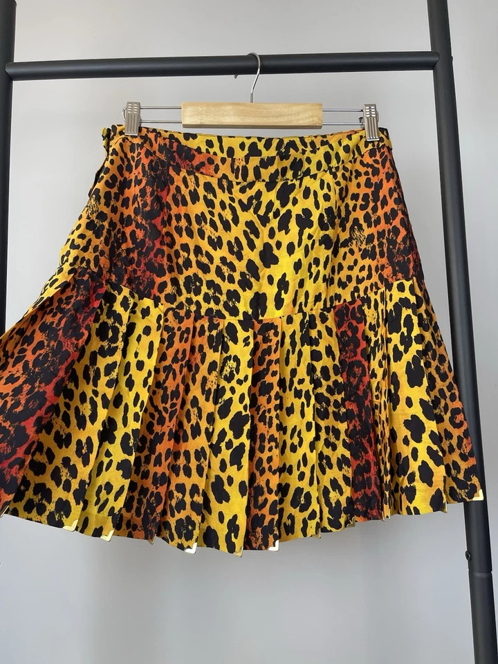 Falda de leopardo de seda Versace H&M talla US 10 / EU 40 Foto 2 de 4