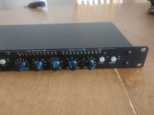 Ashly CL52E Dual Channel Compressor Limiter Signal Processor Rackmount - Picture 3 of 8