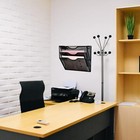 Foto 6 di 7