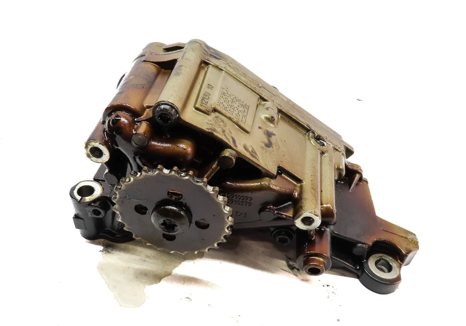 BMW X3 (F25) 2012 3,0 L turbo (N55) bomba de aceite del motor Foto 2 de 4