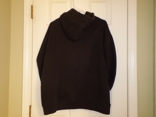 University Of Louisville UL Black Hoodie Sweatshirt Size Medium Very Nice - Picture 3 of 3