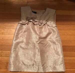 gold dress size 18