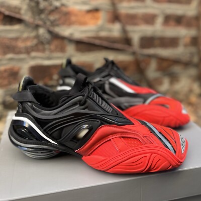 NEW Size 38 Balenciaga Unisex Black Red Low Top Leather