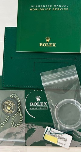 Gebrauchtes Rolex Daytona Current Box Set (M, 7,5x5,3x3,3") 18 Teile - Bild 11 von 15