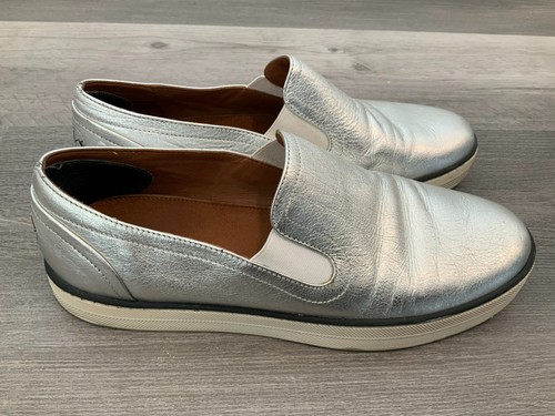Bottega Veneta Silver Metallic Leather Slip-On Flats, Size 7 (US) 37 (IT) - Picture 5 of 9